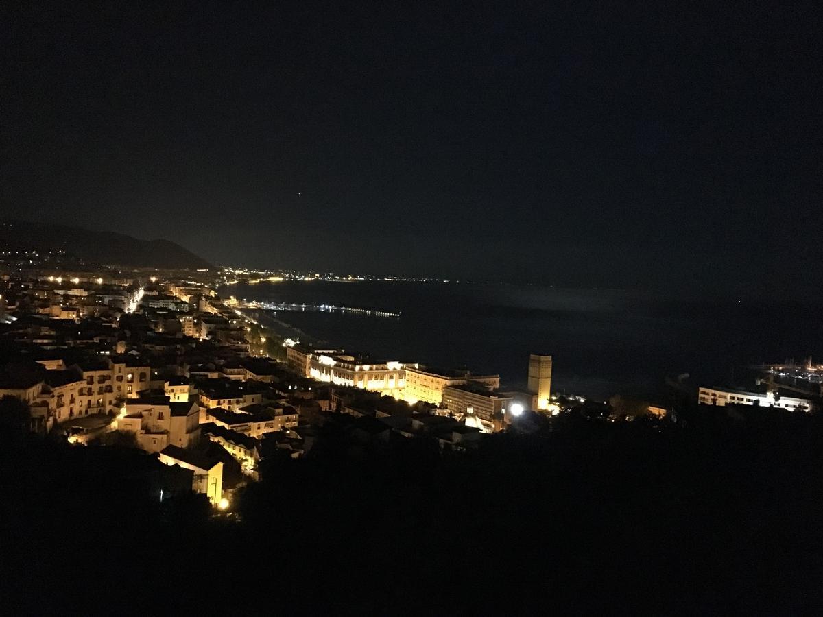 B&B Katerine Salerno Luaran gambar