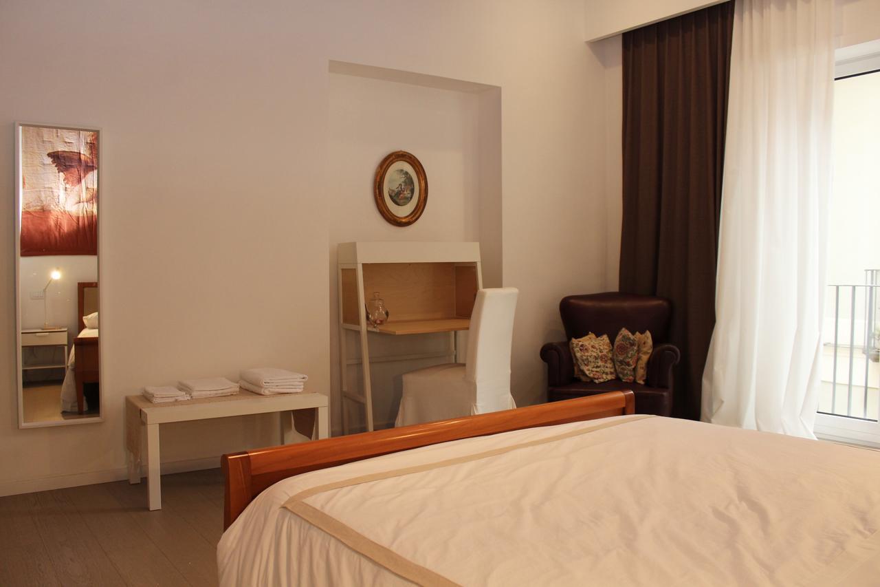 B&B Katerine Salerno Luaran gambar